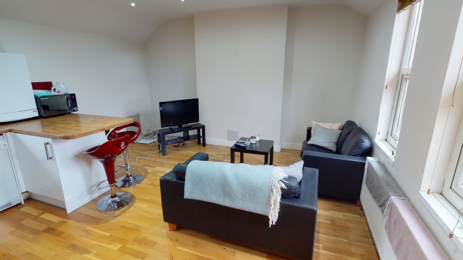 Flat 4, 24 Burns Street, Nottingham, NG7 4DT
